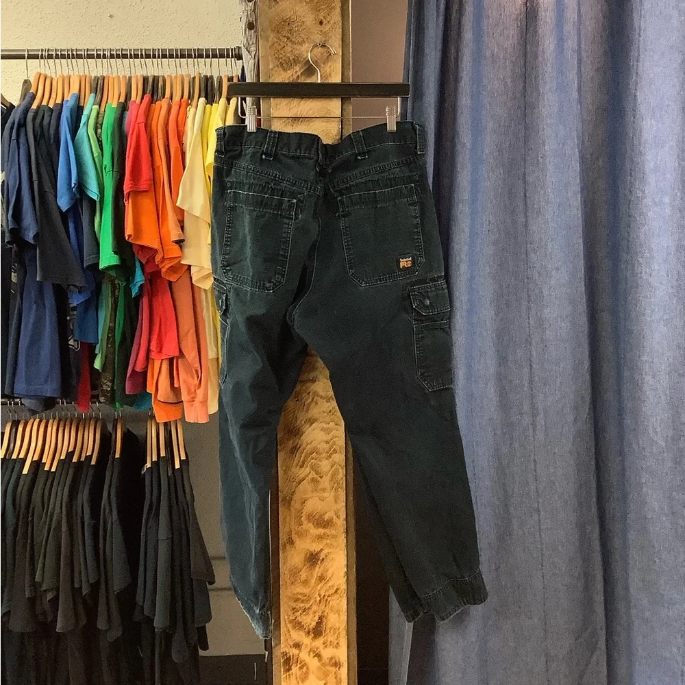 Vintage Wrangler Black Cargo Pants - Picture 2 of 2